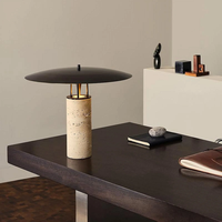 Lampe de table moderne et simple en travertin, abat-jour LED en forme de champignon, lampe de bureau de luxe pour chambre à coucher et salon