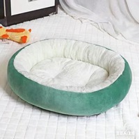 Lit pour animaux de compagnie en velours et fausse fourrure, noir, solide, pour l'hiver, lit ovale moelleux pour chien et chat, coussin à prix réduit