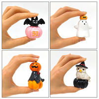 Figurine de citrouille fantôme d'Halloween mignonne, statue en résine, décorations d'intérieur, décoration de chambre à coucher, durable et résistante à la décoloration pour les fêtes