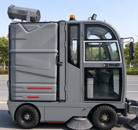 Balayeuse industrielle autoportée entièrement fermée, électrique, avec caméra arrière et bac de 240 L pour usine et entrepôt