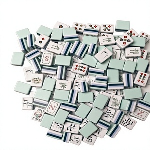 Ensemble de Mahjong de luxe personnalisé de style céladon bleu clair, cadeau haut de gamme pour les soirées de jeu en famille - Product Image 1