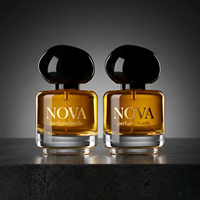 Flacon pulvérisateur de parfum 30 ml en verre transparent carré avec base épaisse, logo personnalisé, boîte, fabricant OEM ODM avec diffuseur à bâtonnets