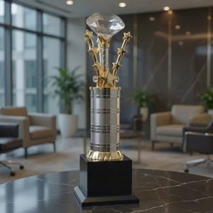 Trofeo de Aluminio Fundido con Grabado Personalizado para Competiciones Deportivas y Ceremonias de Premiación - Product Image 1