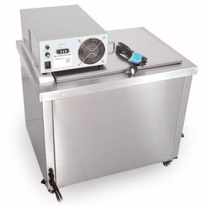 Nettoyeur à ultrasons de laboratoire 135L 88L 40L 40KHz 110V/220V pour le <span class=keywords><strong>nettoyage</strong></span> de nouvelles cartes de circuits imprimés, de têtes d'impression, de blocs DPF et de pièces de moteur - Product Image 3