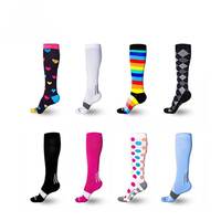 Chaussettes de compression pour femmes et hommes, respirantes, en Spandex/Nylon/Coton, 15-20 mmHg, pour la course à pied, le cyclisme et les activités sportives