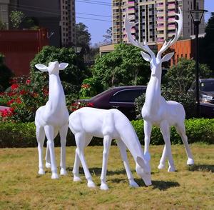 屋外公園装飾用、カスタマイズ可能なサイズと色の、グラスファイバー樹脂製の模造動物トナカイ像（家庭およびオフィス用） - Product Image 3