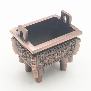 Decoración de quemador de incienso de cuatro patas de metal de estilo antiguo creativo hogar / regalo - Product Image 5