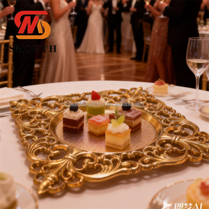 <span class=keywords><strong>Assiettes</strong></span> <span class=keywords><strong>de</strong></span> présentation carrées en plastique PP lisses, durables, réutilisables, à motif ajouré, pour la décoration d'événements et <span class=keywords><strong>de</strong></span> fêtes - Product Image 2