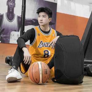 Mochila de nailon para baloncesto y fútbol con logotipo personalizado, bolsa de gimnasio de viaje deportiva impermeable a la moda, cierre de cremallera para equipos juveniles - Product Image 5