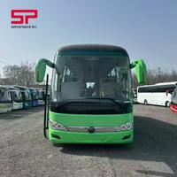 Autocar de tourisme de luxe d'occasion 6122 diesel, moteur Weichai, conduite à gauche, porte battante, 50 places, 90% neuf, à vendre à prix réduit