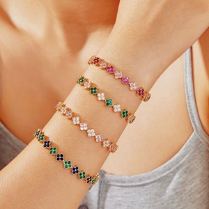Bracelet tendance trèfle à quatre feuilles en zircon, plaqué or 18 carats, en laiton, avec chaîne fleurie multicolore, bijoux pour femme - Product Image 6