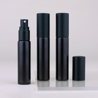 Bouteilles d'atomiseur de parfum en verre transparent de 5ml 10ml contenant cosmétique rechargeable vide avec bouchon à vis joint adapté aux voyages