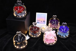 Rosa Eterna Preservata con Luce LED, Decorazione Romantica a Cupola di Vetro con Cuore, Regalo con Nastro per <span class=keywords><strong>Lei</strong></span> - Product Image 5