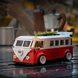 Santana container tám-khoang Xe Lắp Ráp cho <span class=keywords><strong>LEGO</strong></span> tương thích PB bạch kim du lịch xây dựng khối bộ cho Porsche - Product Image 1