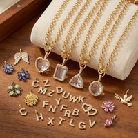 Collier tendance en laiton plaqué or 14 carats avec chaîne à maillons géométriques en zircon, breloques DIY et pendentif carré creux en forme de cadre photo