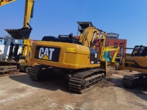 ขายตรงจากโรงงาน รถขุดตีนตะขาบ CAT 330D2 มือสอง อุปกรณ์ก่อสร้างระบบไฮดรอลิก รุ่นญี่ปุ่น สภาพดี - Product Image 4