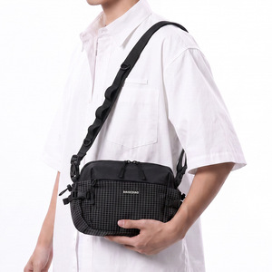 Bolso Bandolera Funcional Ajustable, Deportivo, Portátil, de Gran Capacidad, Impermeable y Ligero - Product Image 5
