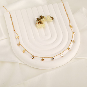 Collar de Acero de Titanio Minimalista y Moderno para Mujer, <span class=keywords><strong>Cadena</strong></span> de Clavícula con Múltiples Circonitas Redondas, Estilo Elegante - Product Image 1