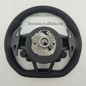 Volante Deportivo de Cuero Perforado con Botón R8, Compatible con Audi R8 - Product Image 6