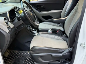 <span class=keywords><strong>Chevrolet</strong></span> <span class=keywords><strong>Trax</strong></span> 2014 1.4T Automatico Trazione Anteriore Luxury SUV 5 Porte 5 Posti Cambio a 6 Velocità a Benzina per Famiglia e Pendolarismo Quotidiano - Product Image 4