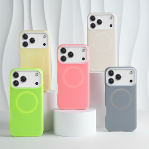 เคสซิลิโคนเจลลี่ S011 สำหรับ iPhone 17 16 15 14 Pro Max เคสซิลิโคนเหลว ขายส่ง กันกระแทก แม่เหล็ก - Product Image 3