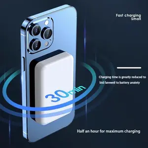 स्मार्ट फोन वायरलेस चार्जिंग बैंक के लिए पोर्टेबल मैग्नेटिक चार्जिंग बैंक अल्ट्रा-थिन बड़ी क्षमता वाला मोबाइल पावर 5000mAh