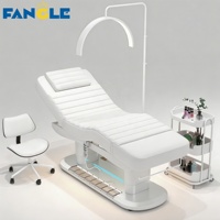Lit de beauté électrique de luxe blanc en cuir, lit de massage, lit de soin du visage et des cils à 4 moteurs avec lumières, ensemble de mobilier de salon