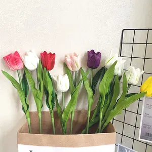 Venta al por mayor de seda Artificial flor tulipanes artificiales tulip artificiales de tacto real de pared decorativo de colocación