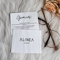 Venta al por mayor de logotipo personalizado impresión tarjetas de agradecimiento tarjetas de visita de lujo en relieve tarjetas de regalo de agradecimiento
