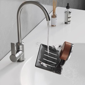 Jabonera de pared de madera de nogal Kim Hyun con succión, autodrenante, rectangular, para baño/inodoro - Product Image 2