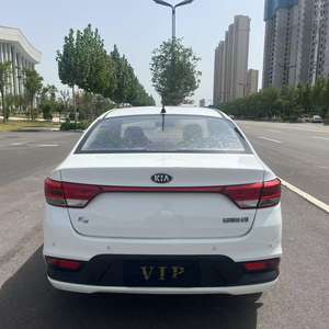 2017 <span class=keywords><strong>Kia</strong></span> K2 <span class=keywords><strong>berlina</strong></span> 1.4l MT GLS popolare modello di auto usata a quattro porte <span class=keywords><strong>berlina</strong></span> a cinque posti SUV - Product Image 4