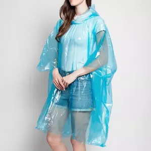 Jas hujan ponco sekali pakai plastik transparan mudah dibawa pakaian hujan PE darurat mantel hujan luar ruangan dengan tudung