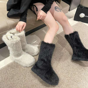 รองเท้าบูทหุ้มข้อกลางสีพื้นบุขนสำหรับผู้หญิง รุ่นใหม่ ซิปด้านข้าง เหมาะสำหรับฤดูใบไม้ร่วงและฤดูหนาว - Product Image 5