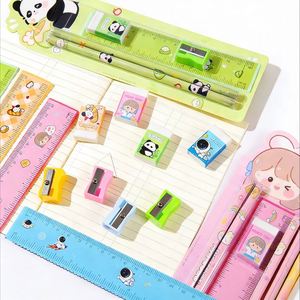 Ensemble de papeterie mignon en 4 pièces, règle et crayon de dessin animé, vente en gros personnalisée de coffrets cadeaux adaptés aux étudiants et aux enfants - Product Image 5