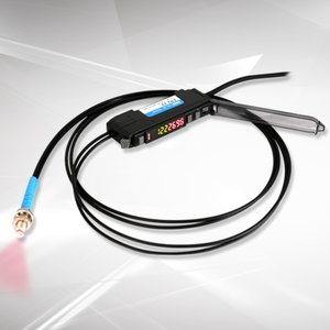 PNP แอมพลิฟายเออร์ใยแก้วนำแสงที่ทันสมัย M12 12-24VDC เซ็นเซอร์ใยแก้วนำแสง2พอร์ตนำไปใช้ในอาคารและโครงสร้างพื้นฐาน - Product Image 1