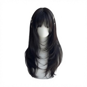 Perruque synthétique noire longue et dégradée de haute qualité avec frange aérienne, en fibre résistante à la chaleur, aspect naturel pour usage quotidien - Product Image 1