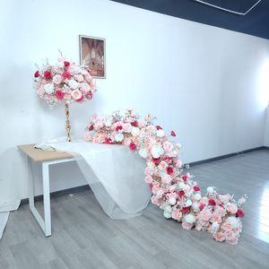 Vente en gros <span class=keywords><strong>de</strong></span> fleurs artificielles pour décoration <span class=keywords><strong>de</strong></span> mariage, <span class=keywords><strong>chemin</strong></span> <span class=keywords><strong>de</strong></span> <span class=keywords><strong>table</strong></span> à fleurs roses, allée, rangée <span class=keywords><strong>de</strong></span> fleurs pour décoration <span class=keywords><strong>de</strong></span> mariage - Product Image 1