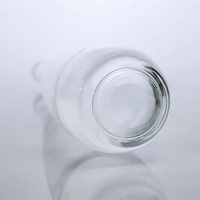 Bottiglia di vetro premium da 500ml, 700ml, 750ml con base pesante, vuota, a forma di campana sottile, per rum caraibico, con tappo a vite