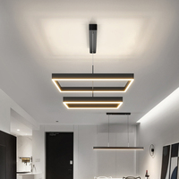 Les dernières conceptions de lustres dans un lustre carré moderne Led Escalier Suspendu Restaurant Salle à manger Lustre Suspension