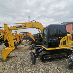 Excavatrice sur chenilles Komatsu <span class=keywords><strong>d</strong></span>'occasion, 7 tonnes, <span class=keywords><strong>d</strong></span>'origine japonaise, modèle PC70, matériel de construction à vendre au <span class=keywords><strong>prix</strong></span> le plus bas. - Product Image 2