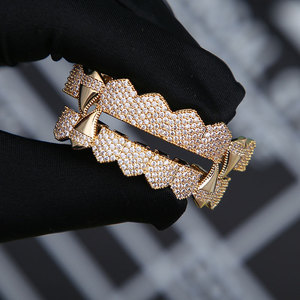 Vente chaude Hiphop Or <span class=keywords><strong>Dent</strong></span> Ensemble Dents Halloween Cadeau Drôle HIPHOP Creux Micro Incrustation Moissanite Grillz <span class=keywords><strong>Pas</strong></span> <span class=keywords><strong>Cher</strong></span> - Product Image 3