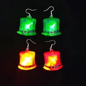 Fiesta del Día <span class=keywords><strong>de</strong></span> <span class=keywords><strong>San</strong></span> <span class=keywords><strong>Patricio</strong></span> Festival personalizado Pendientes ligeros Imprimir Suministros para eventos Decoración - Product Image 5