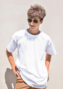 เสื้อยืดผู้ชายผ้าฝ้ายพิมพ์ลายโลโก้ 3 มิติ ขนาดใหญ่พิเศษ - Product Image 5