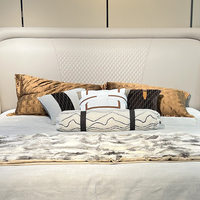 Lit double en cuir de style mid-century en bois massif, luxe léger italien, pour chambre principale, villa, grand appartement, moderne, simple, haut de gamme