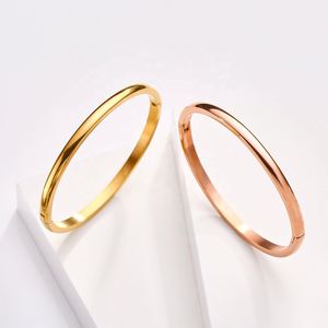 Pulsera Antideslustre, Envío Rápido a Todo el Mundo, Metal de Alta Dureza, Regalo Navideño para Mujer, Sensación Substancial - Product Image 2