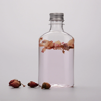 Bouteille de liqueur en plastique rectangulaire plate vide de 250 ml avec bouchon à vis en aluminium pour whisky, vin de fruits, boissons, logo personnalisé