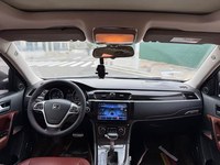 SUV chinois pas cher 2015 2016 2017 Zotye T600 Version Premium Manuelle Conduite à gauche Essence SUV Toit ouvrant panoramique