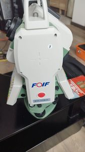 FOIF RTS102R10 고정밀 레이저 토탈 스테이션 IP67 등급 30배 확대 GNSS 측량 기기 - Product Image 2