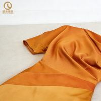 Robe d'été en satin pour femmes personnalisée, élégante, asymétrique, à épaules dénudées, drapée, robe mi-longue pour femmes, vente en gros