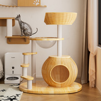Griffoir de luxe moderne pour chat, grand cadre d'escalade en bois massif tissé, planche à gratter pour les petits espaces, style vaisseaux spatiaux